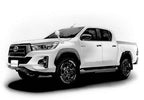 手描きでリアルに表現されたトヨタハイラックスのモノクロイラスト。愛車の思い出を残すプレゼント用アート